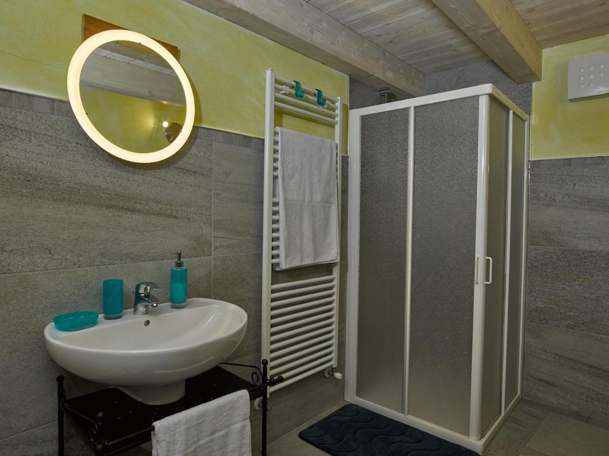 Roberta Apartments Valpelline Luaran gambar